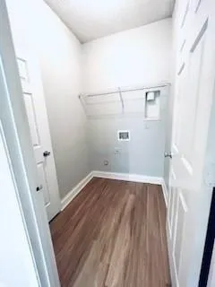 2736 HALIGAN Point Riverdale, GA 30296