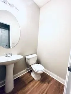 2736 HALIGAN Point Riverdale, GA 30296