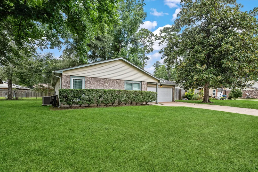 25341 Dogwood Lane Splendora, TX 77372