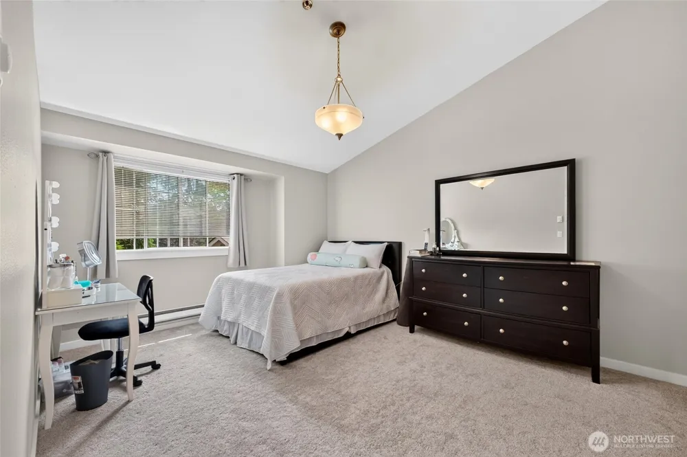 28300 18th Ave S #C201 Federal Way, WA 98003