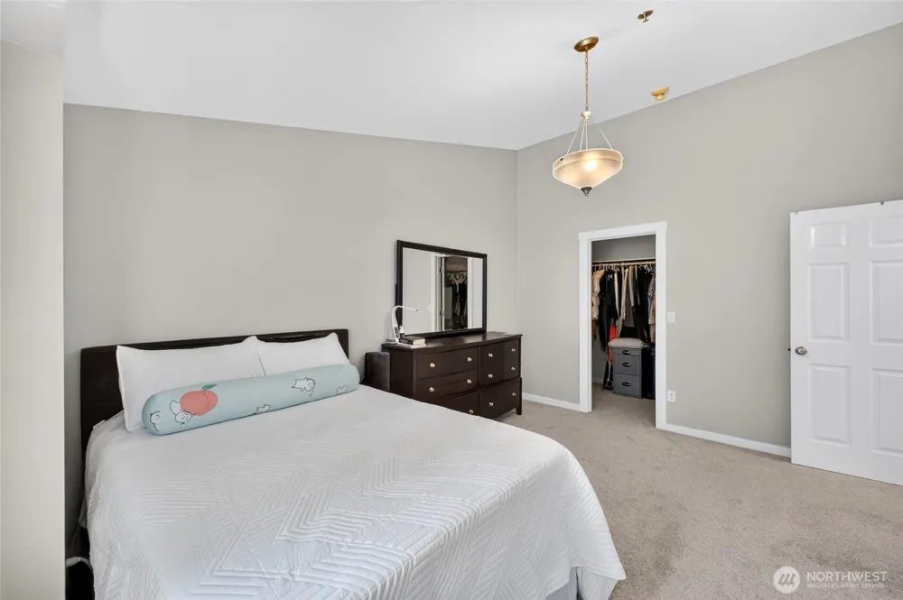 28300 18th Ave S #C201 Federal Way, WA 98003