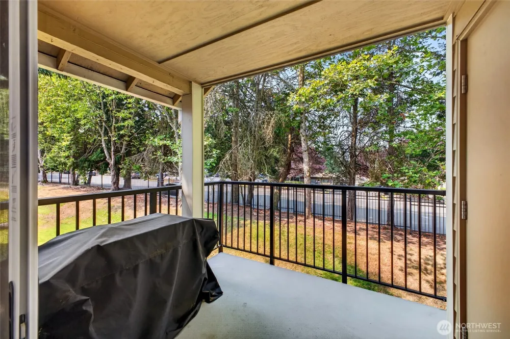 28300 18th Ave S #C201 Federal Way, WA 98003