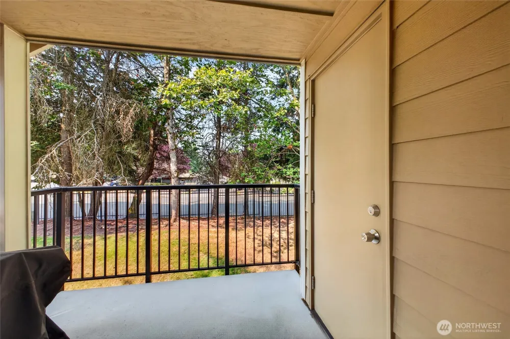 28300 18th Ave S #C201 Federal Way, WA 98003