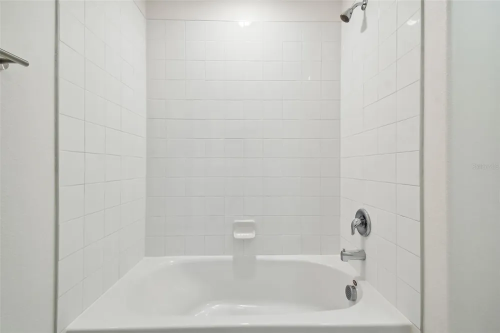 5507 RAINWOOD MEADOWS DRIVE Apollo Beach, FL 33572