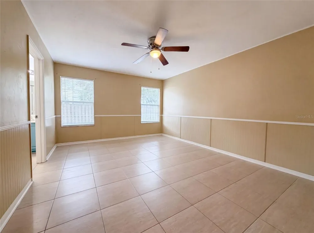 944 NW 87TH DRIVE Gainesville, FL 32606