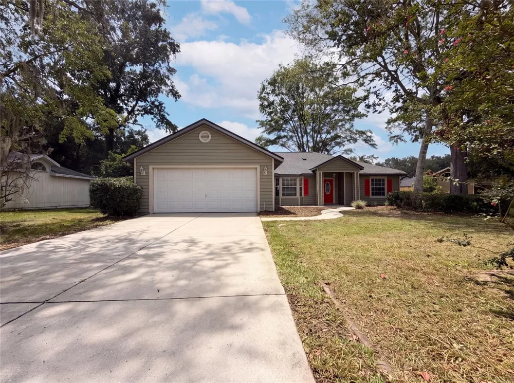 944 NW 87TH DRIVE Gainesville, FL 32606