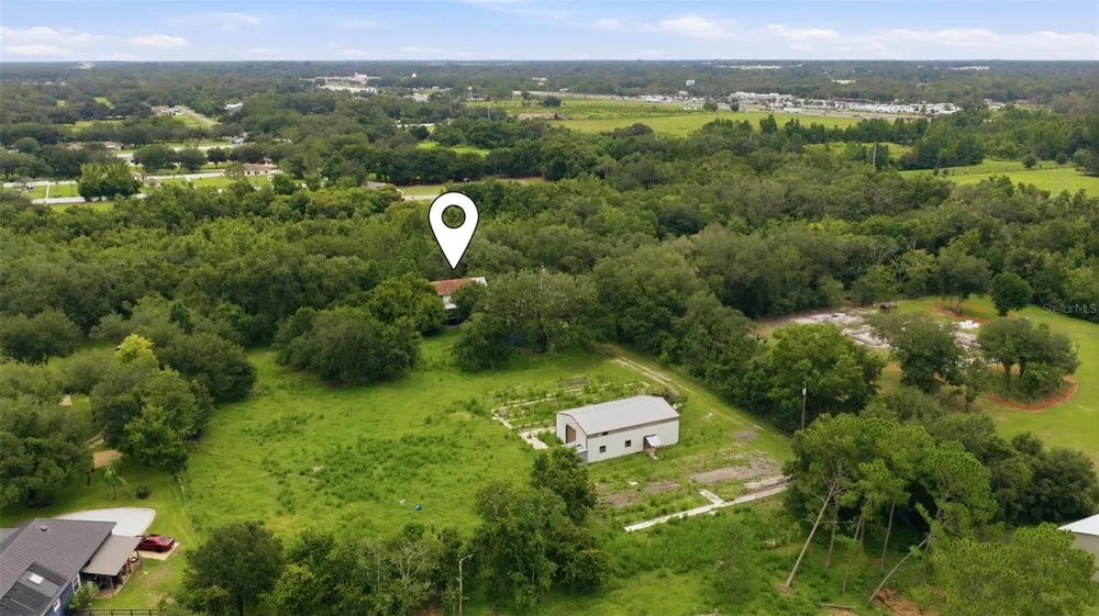 6930 MUCK POND ROAD Seffner, FL 33584