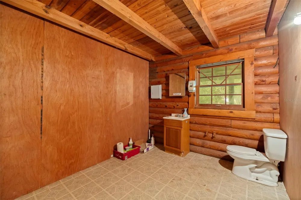 6930 MUCK POND ROAD Seffner, FL 33584