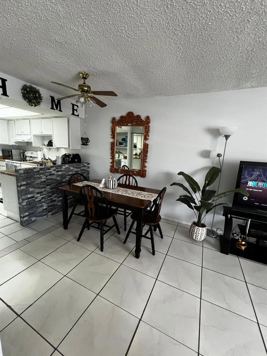 26 LAS PALMAS WAY #1 Kissimmee, FL 34743