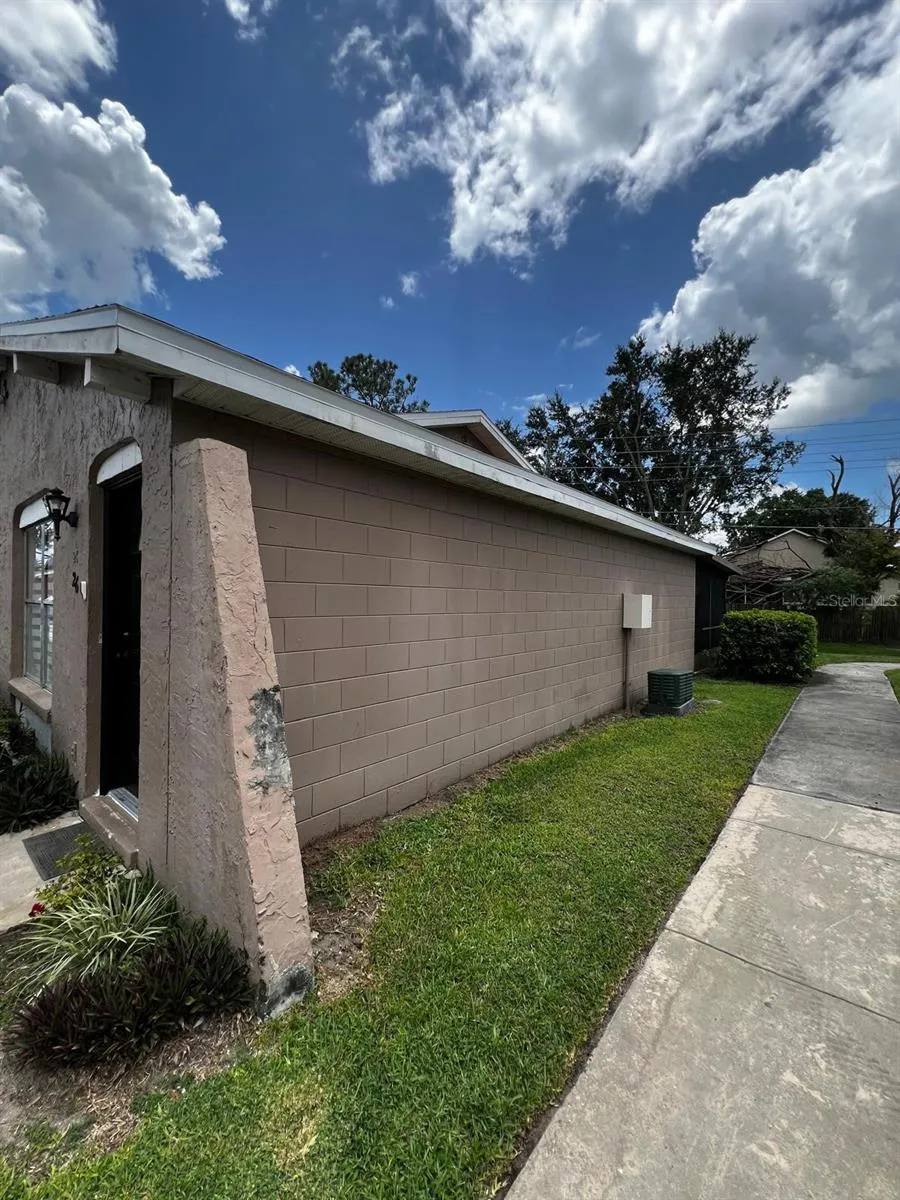 26 LAS PALMAS WAY #1 Kissimmee, FL 34743