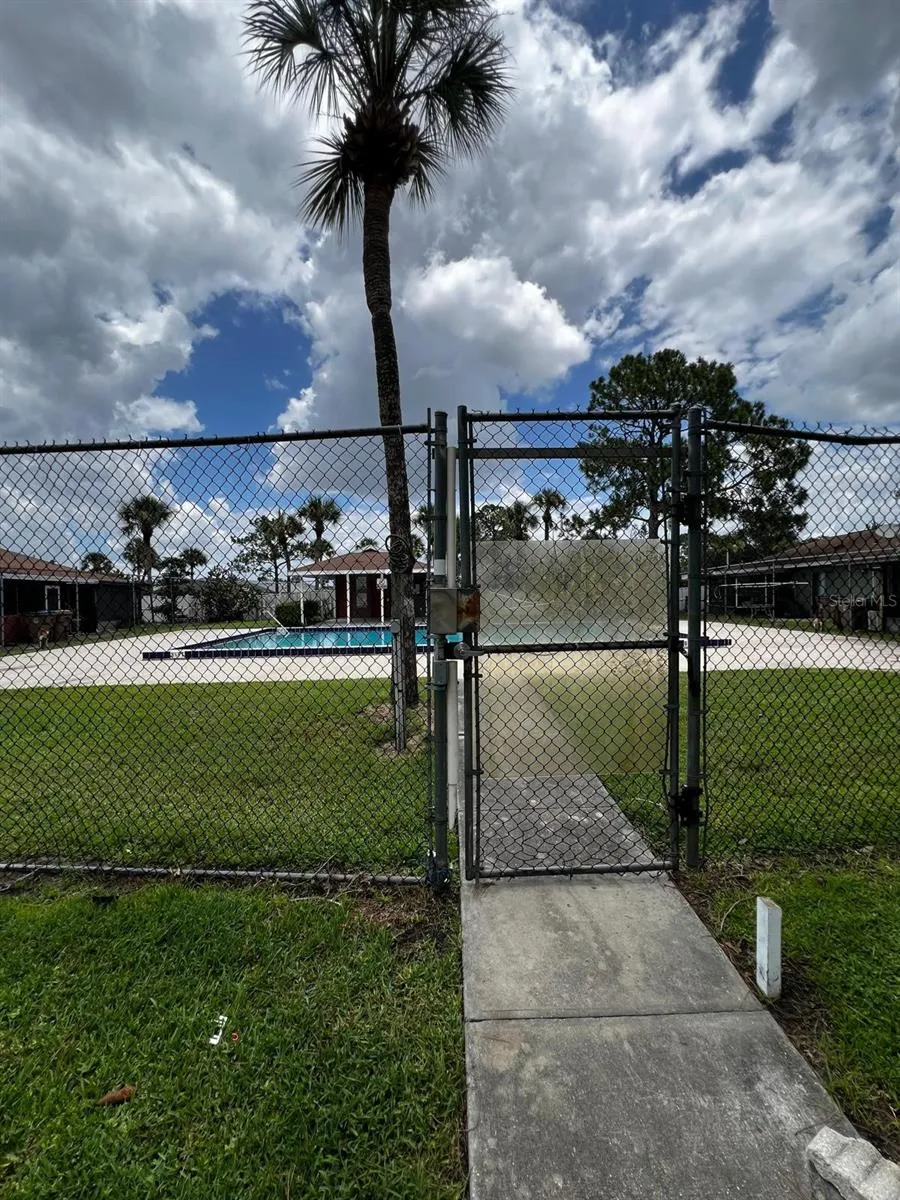 26 LAS PALMAS WAY #1 Kissimmee, FL 34743