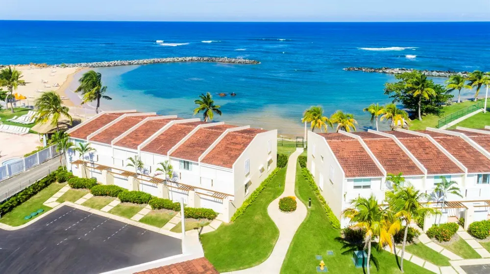 Dorado del Mar Blvd OCEAN VILLAS #39 Dorado, PR 00646