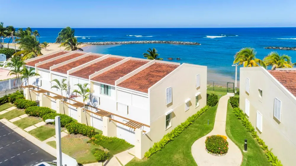 Dorado del Mar Blvd OCEAN VILLAS #39 Dorado, PR 00646