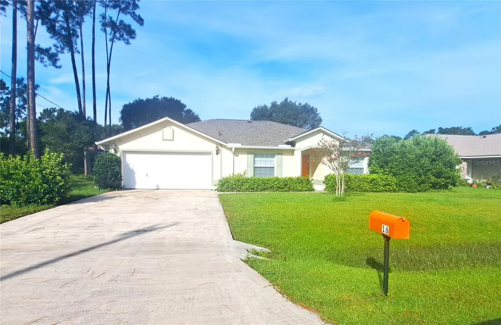 16 LLOSHIRE PATH Palm Coast, FL 32164