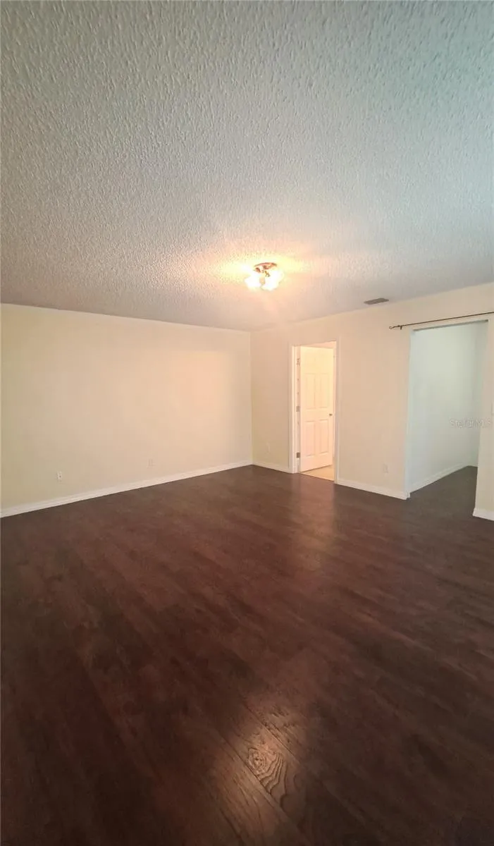 16 LLOSHIRE PATH Palm Coast, FL 32164