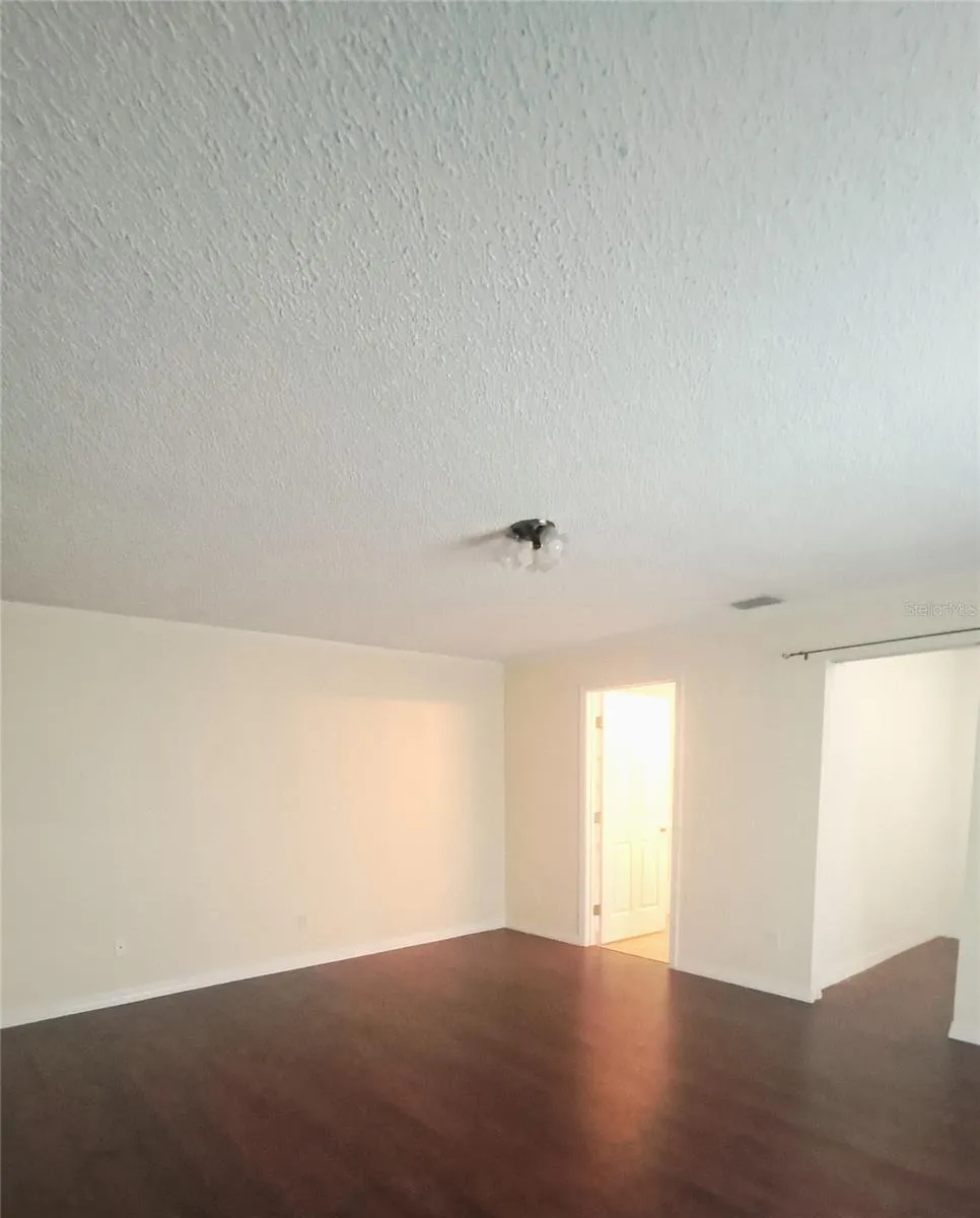 16 LLOSHIRE PATH Palm Coast, FL 32164