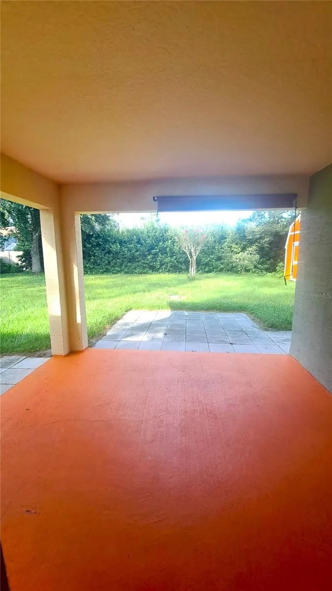 16 LLOSHIRE PATH Palm Coast, FL 32164