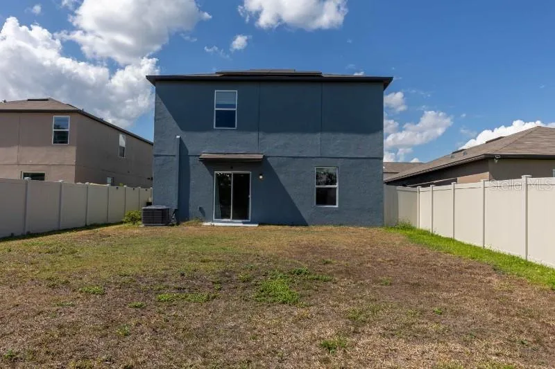 1623 YELLOW TRAIL Lakeland, FL 33801