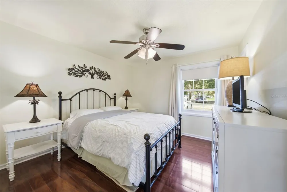 5092 BEACH DRIVE SE #A St Petersburg, FL 33705