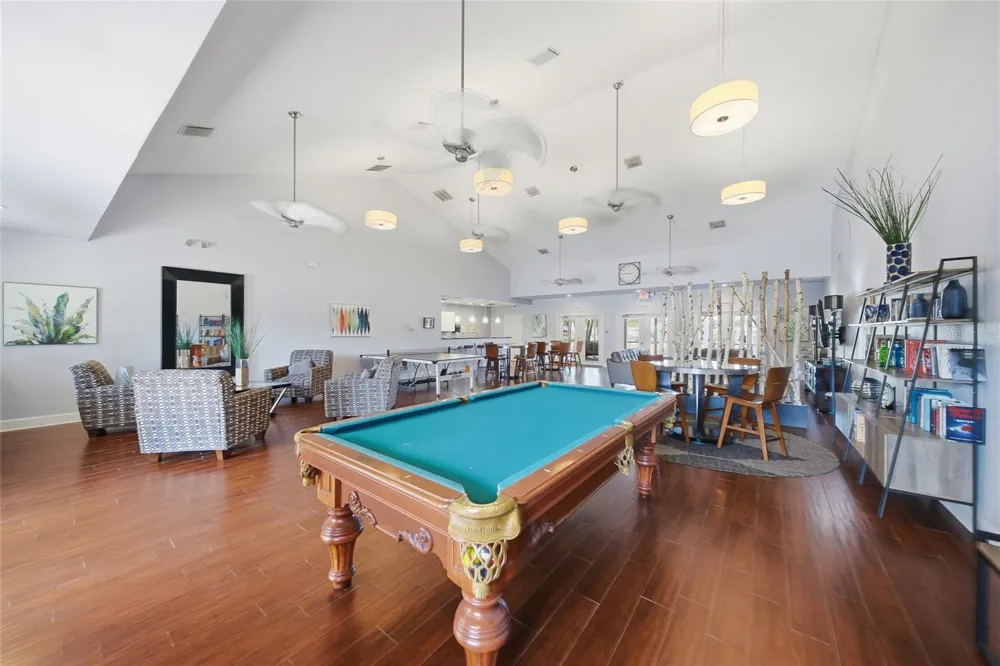 5092 BEACH DRIVE SE #A St Petersburg, FL 33705