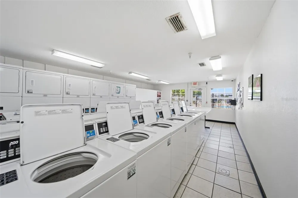 5092 BEACH DRIVE SE #A St Petersburg, FL 33705