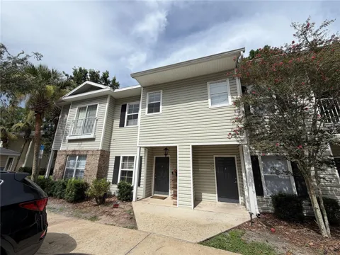 4445 NW 49TH STREET #102