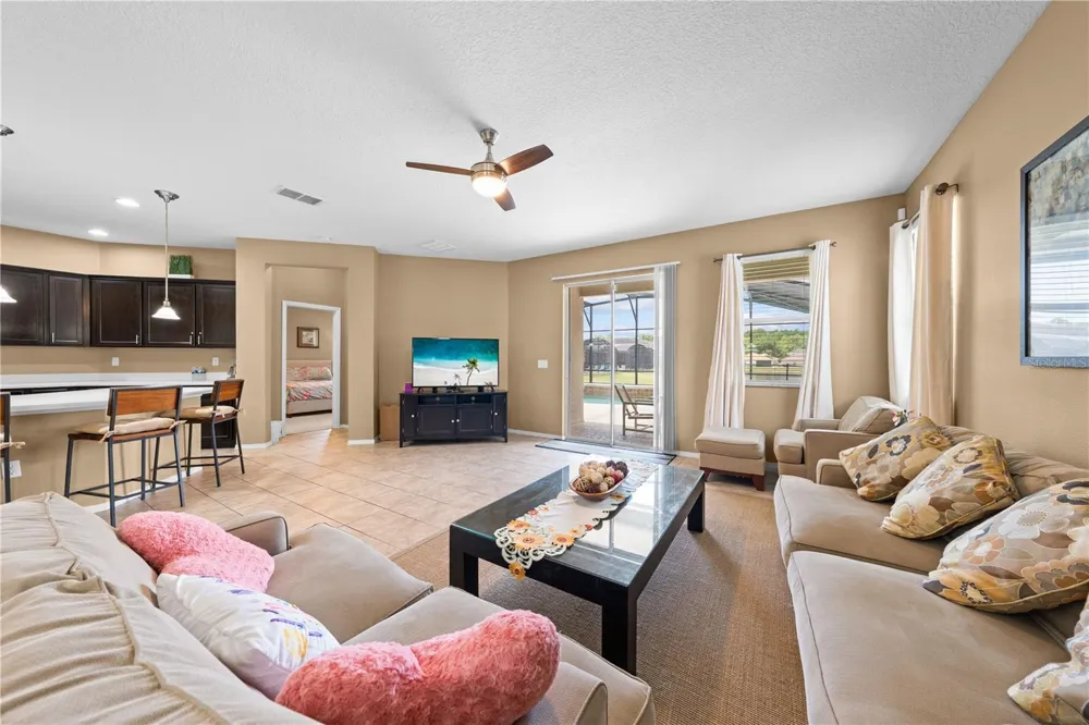 4704 RUBY RED LANE Kissimmee, FL 34746