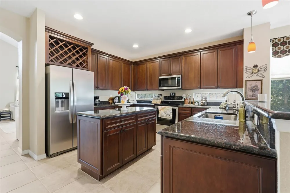 3565 MALAGROTTA CIRCLE Cape Coral, FL 33909