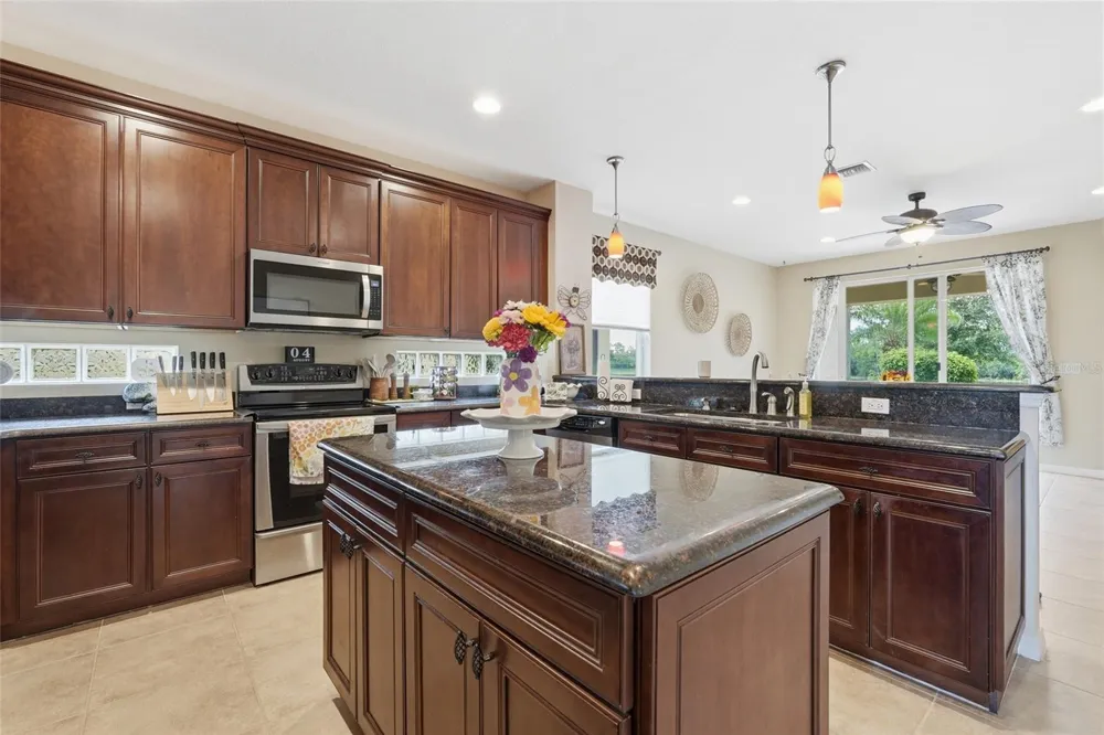 3565 MALAGROTTA CIRCLE Cape Coral, FL 33909