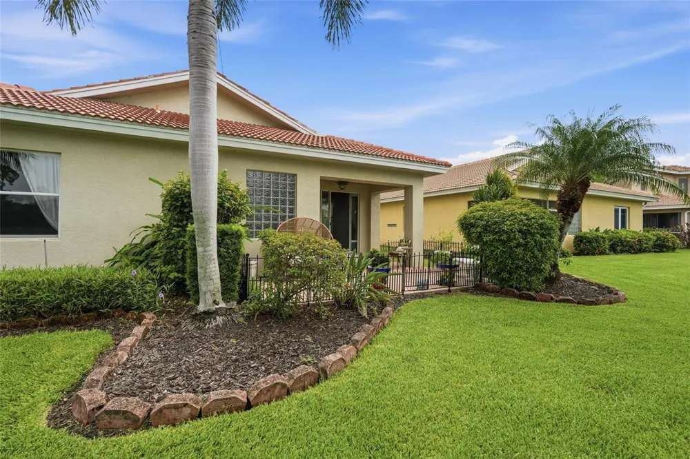 3565 MALAGROTTA CIRCLE Cape Coral, FL 33909