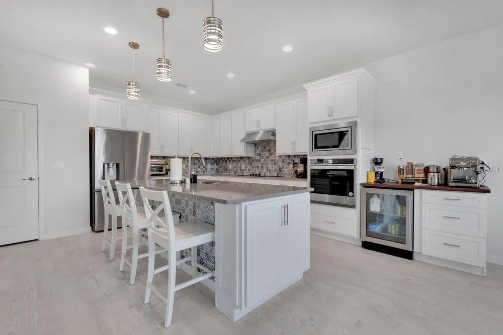 1457 GRAND PALM DRIVE Orlando, FL 32828