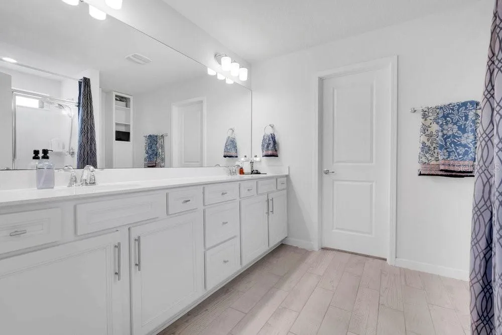 1457 GRAND PALM DRIVE Orlando, FL 32828