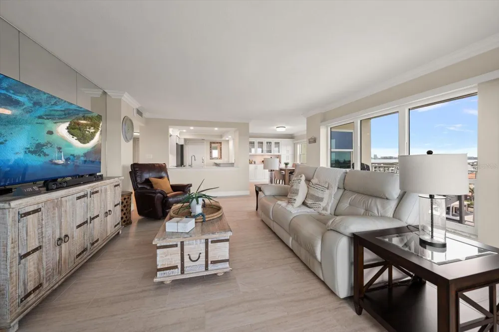 1621 GULF BOULEVARD #607 Clearwater Beach, FL 33767