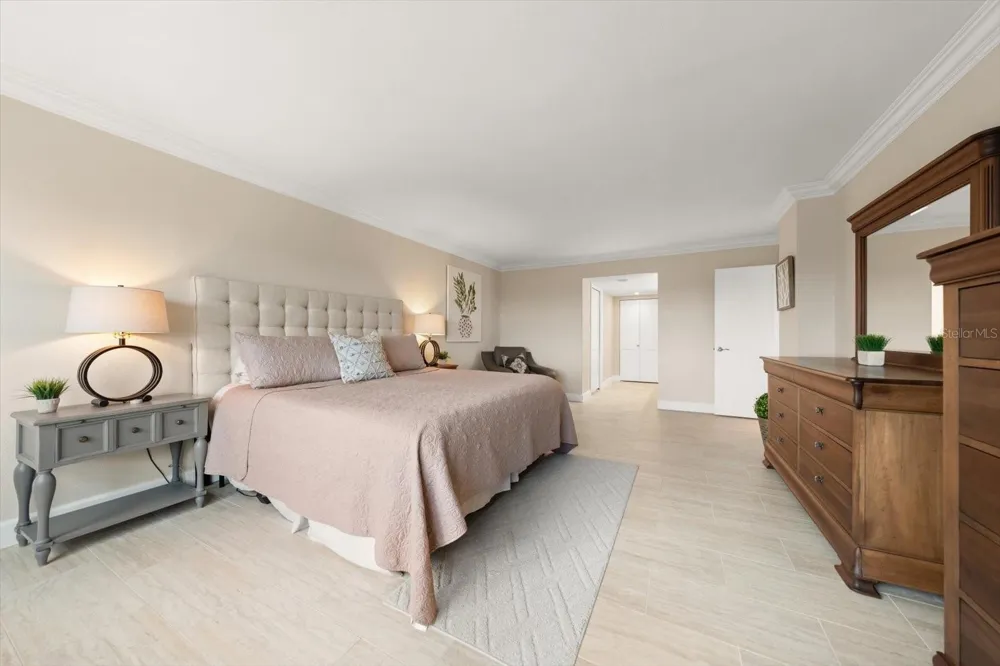 1621 GULF BOULEVARD #607 Clearwater Beach, FL 33767