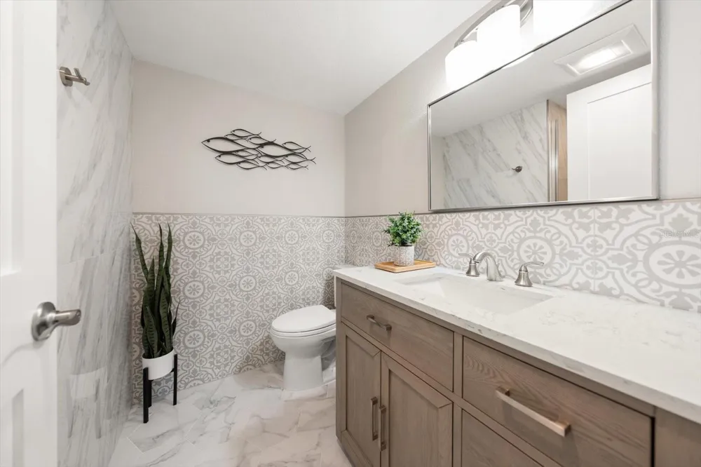 1621 GULF BOULEVARD #607 Clearwater Beach, FL 33767