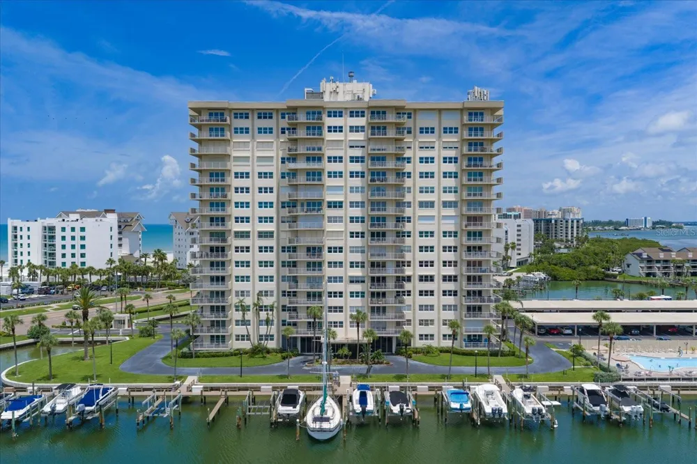 1621 GULF BOULEVARD #607 Clearwater Beach, FL 33767