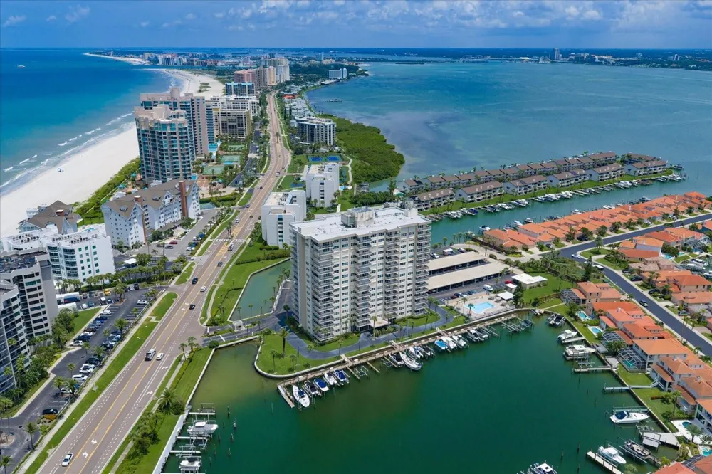 1621 GULF BOULEVARD #607 Clearwater Beach, FL 33767