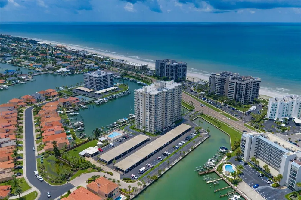 1621 GULF BOULEVARD #607 Clearwater Beach, FL 33767
