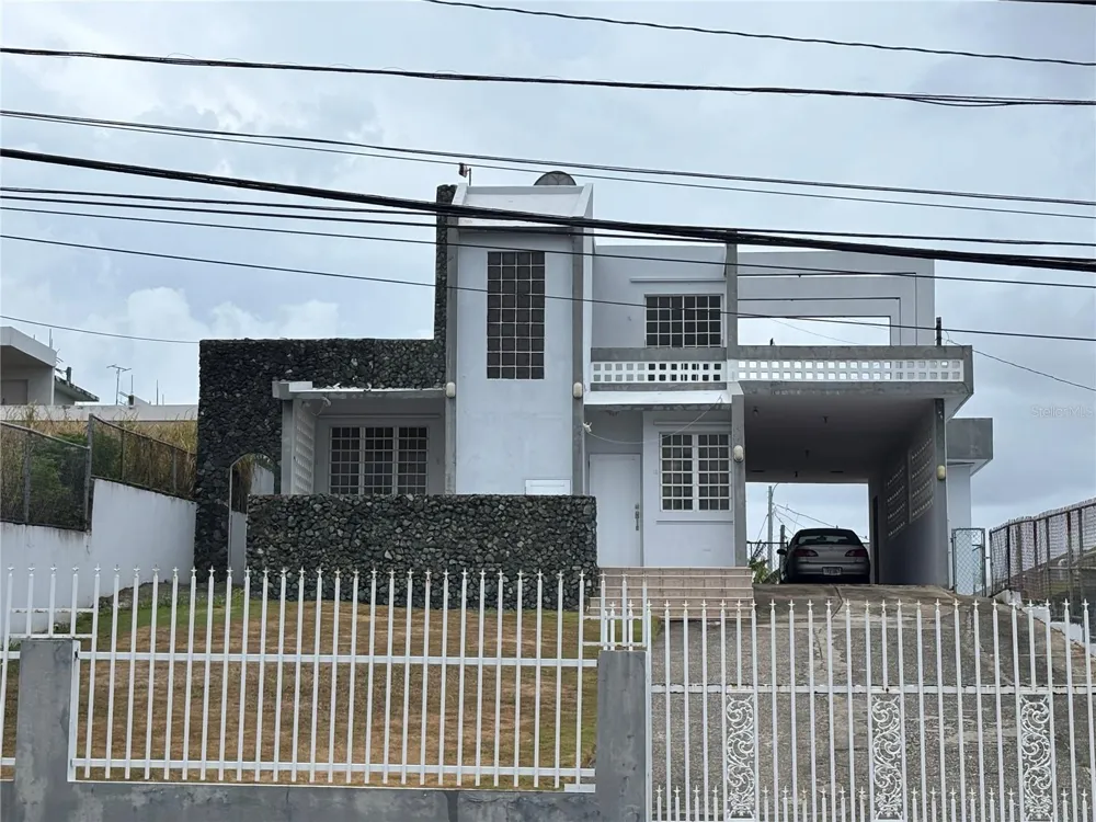 PR 493 BO. CARRIZALES Hatillo, PR 00659