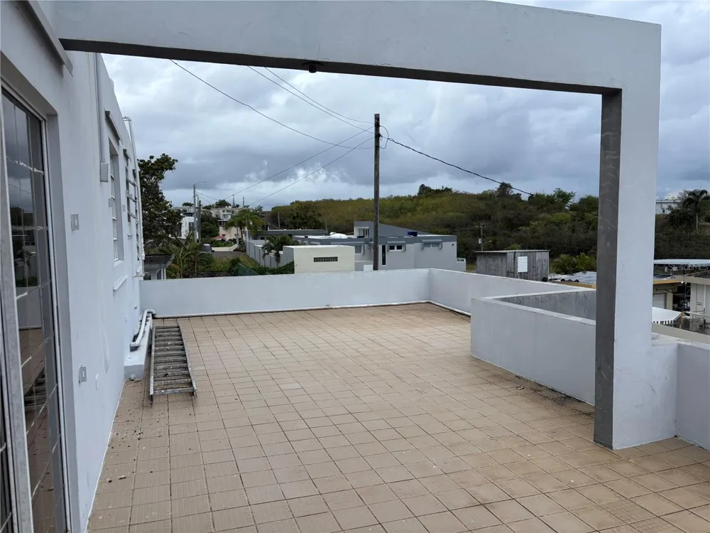 PR 493 BO. CARRIZALES Hatillo, PR 00659