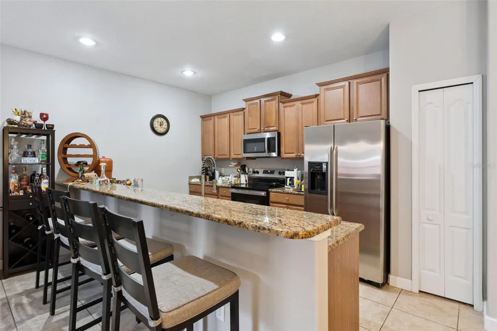 8957 CAT PALM ROAD Kissimmee, FL 34747