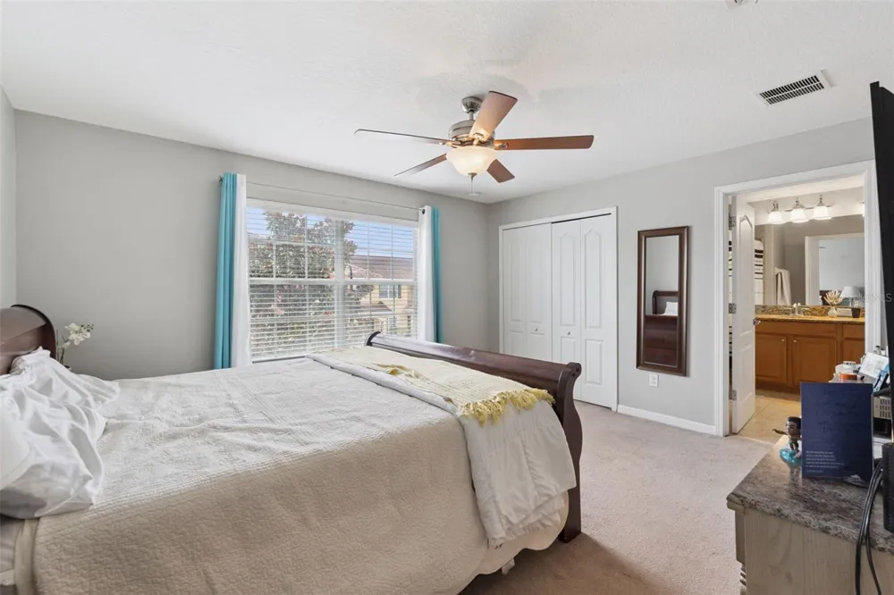 8957 CAT PALM ROAD Kissimmee, FL 34747