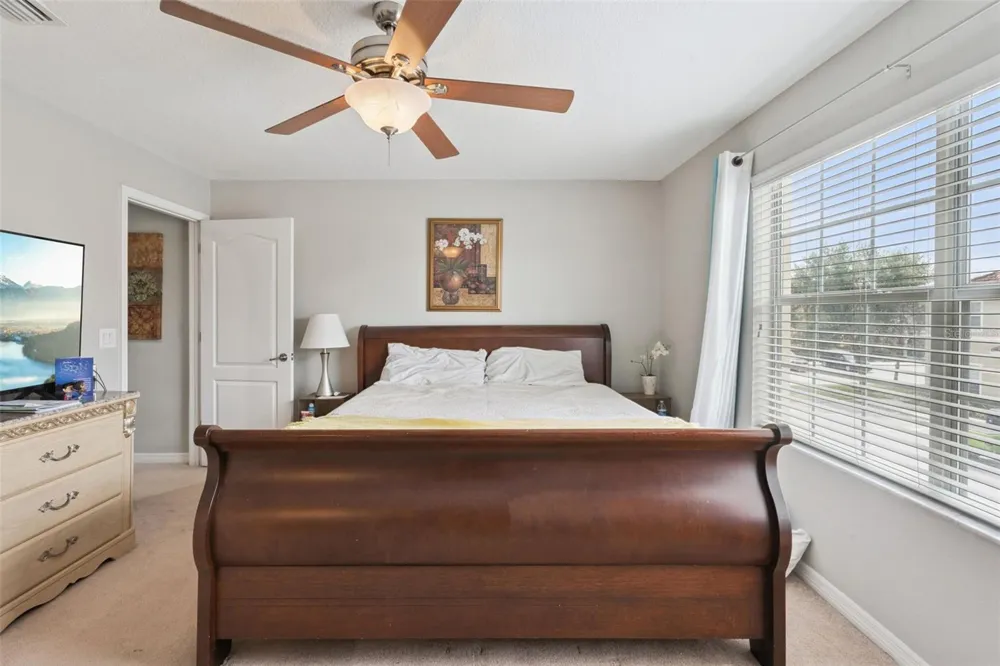 8957 CAT PALM ROAD Kissimmee, FL 34747