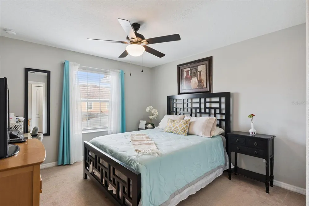8957 CAT PALM ROAD Kissimmee, FL 34747