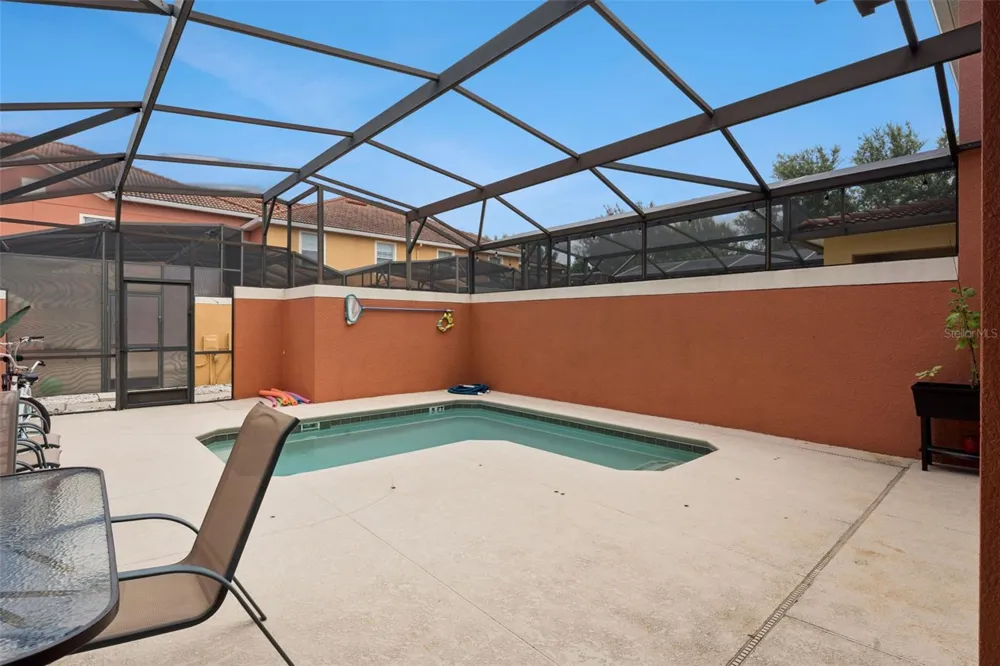 8957 CAT PALM ROAD Kissimmee, FL 34747