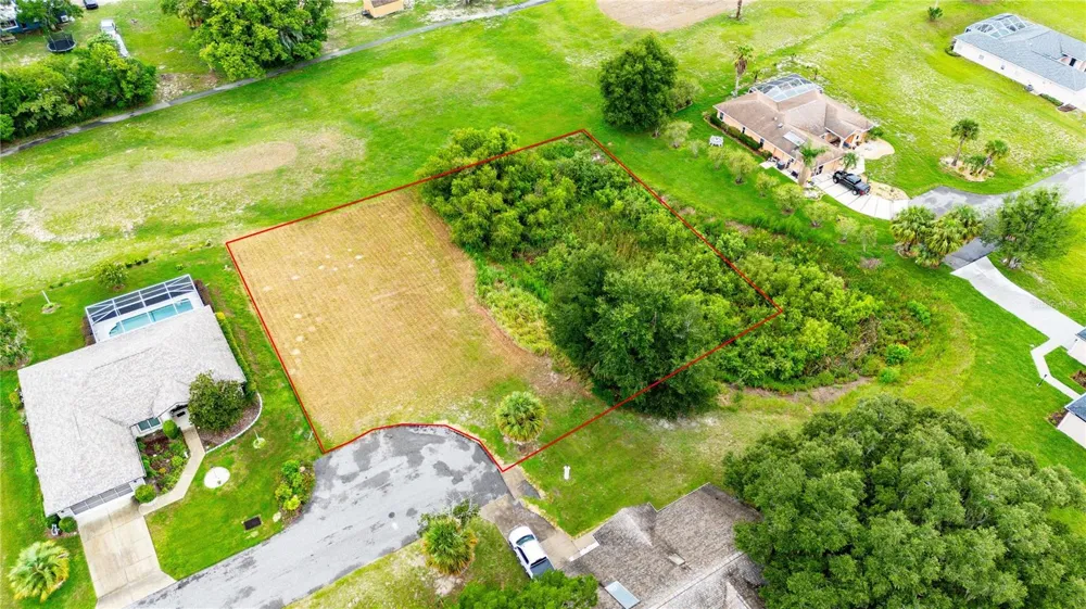 5413 BOXTREE CT Dade City, FL 33523