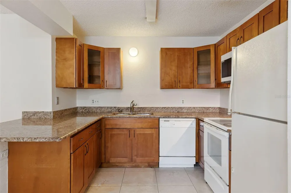 457 HEMLOCK STREET Altamonte Springs, FL 32714