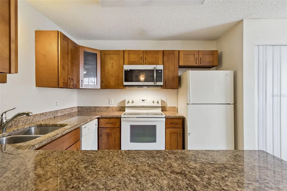 457 HEMLOCK STREET Altamonte Springs, FL 32714