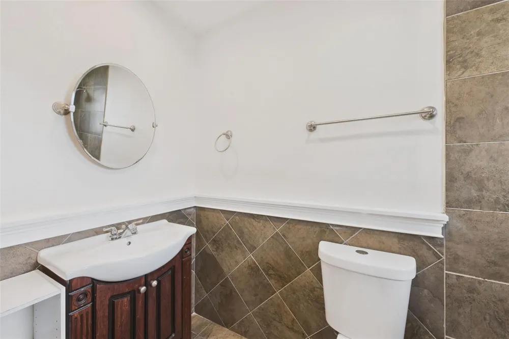 457 HEMLOCK STREET Altamonte Springs, FL 32714