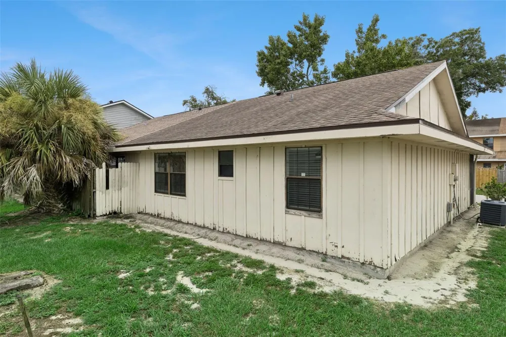 457 HEMLOCK STREET Altamonte Springs, FL 32714